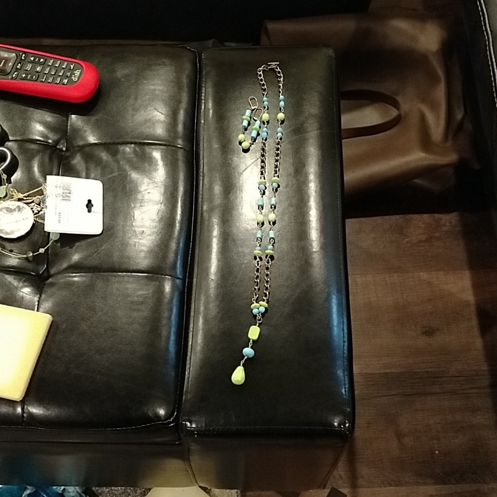 Handmads Necklace & Earrings Set